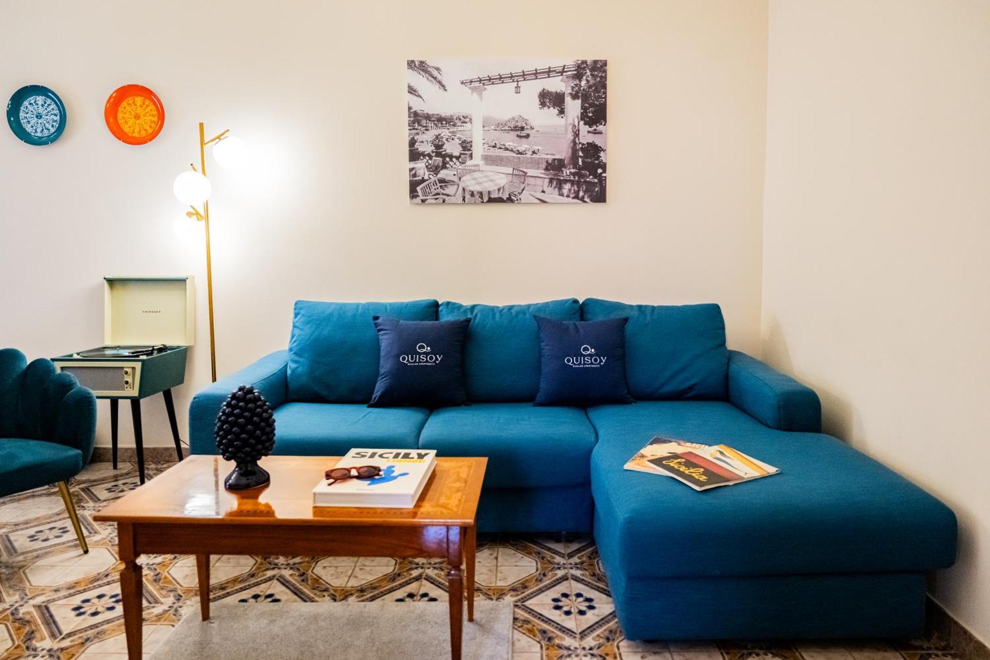 Achilles Apartment Giardini Naxos Exterior photo