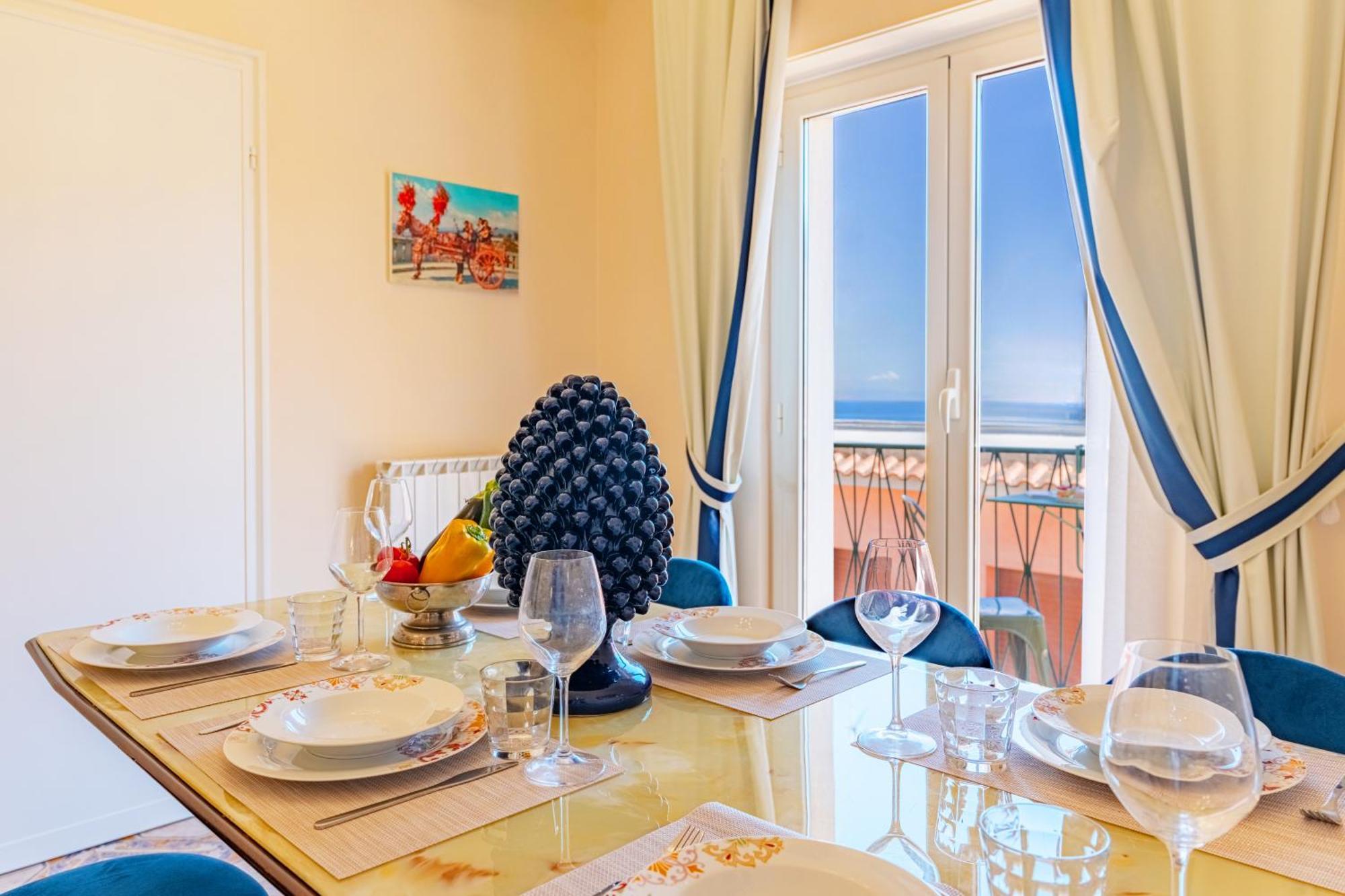 Achilles Apartment Giardini Naxos Exterior photo